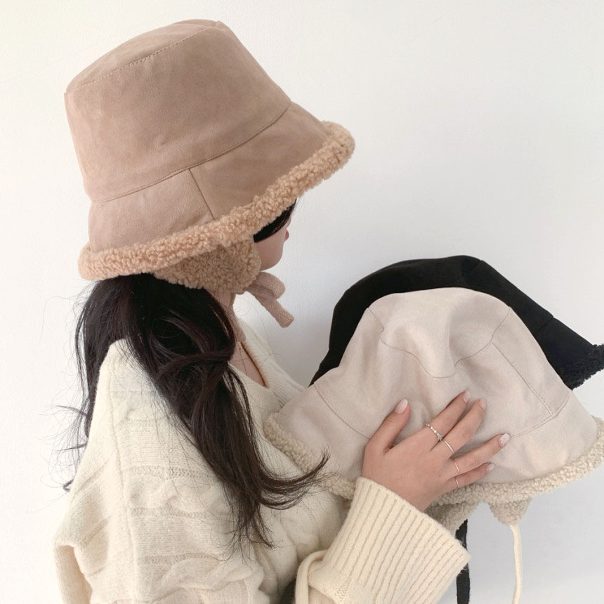 [무배] 로로 무스탕 뽀글이 양털 귀도리 벙거지 겨울 모자 3color