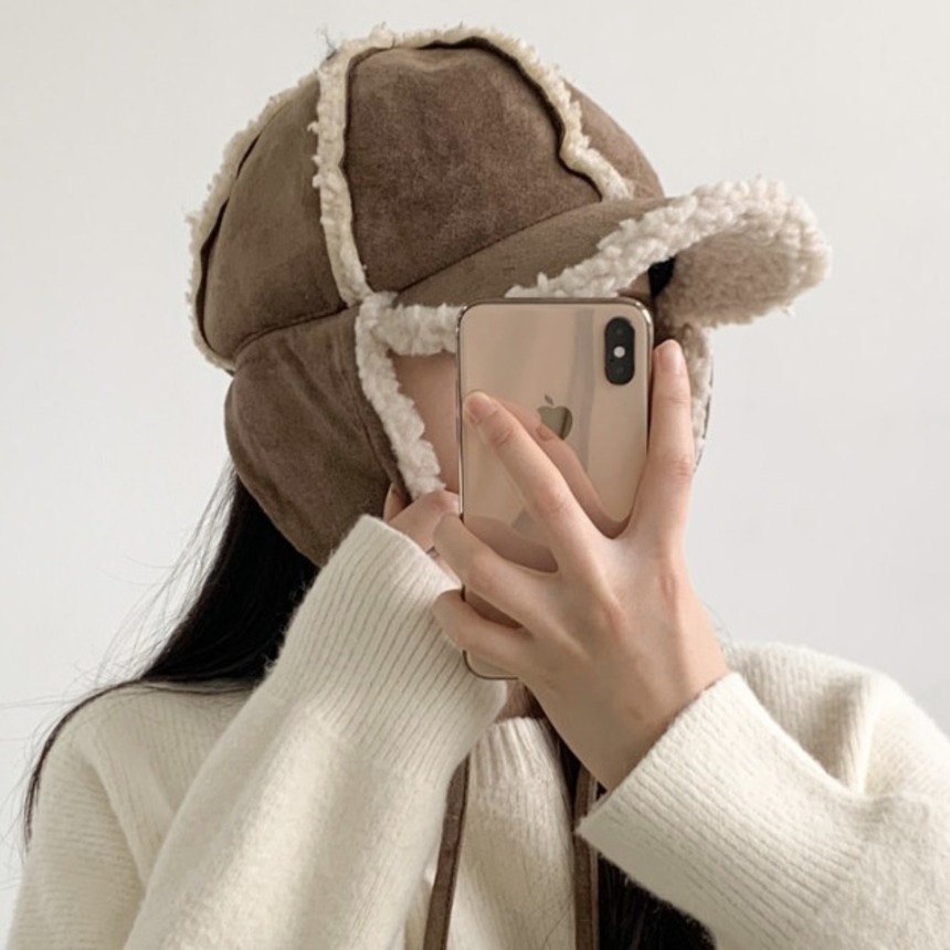 군밤 무스탕 뽀글이 스웨이드 귀도리 볼캡 모자 3color