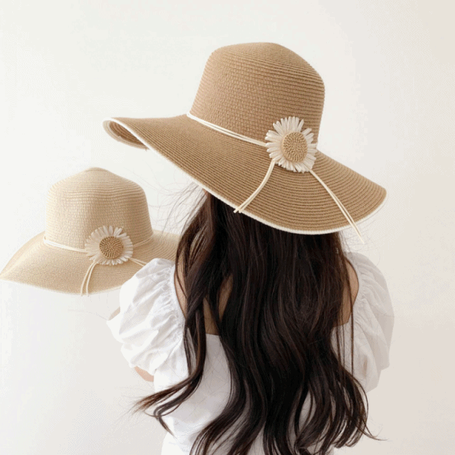 [무배] 빅플라워 라탄 배색 밀짚 모자 2color